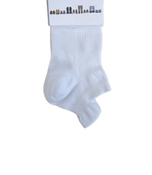 White low ankle socks